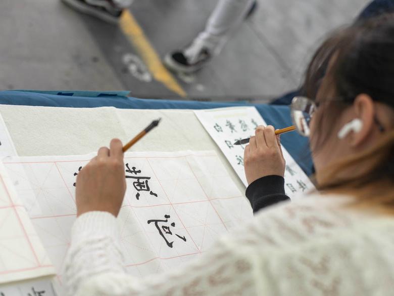 Penn State Abington (near Philadelphia) student writing japanese characters